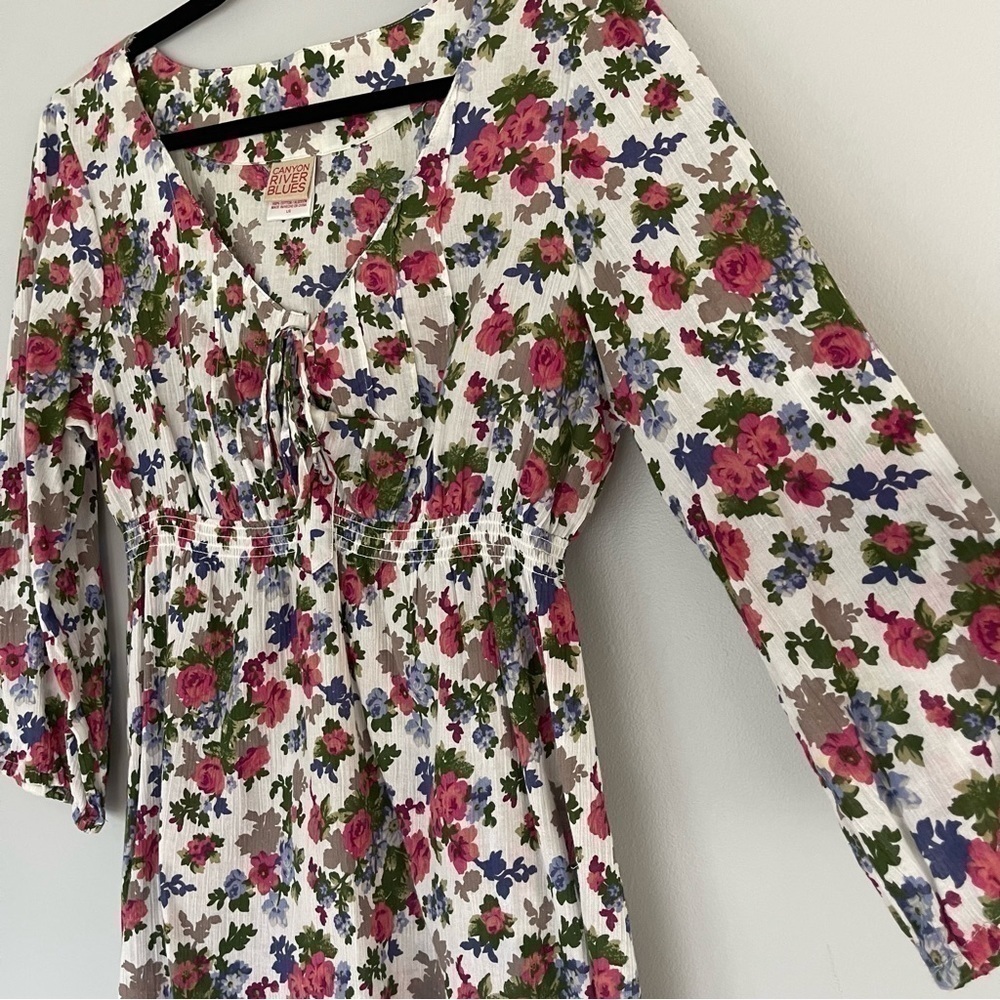 Canyon river floral long sleeve cinch waist blouse v-Neck top - Picture 2 of 10